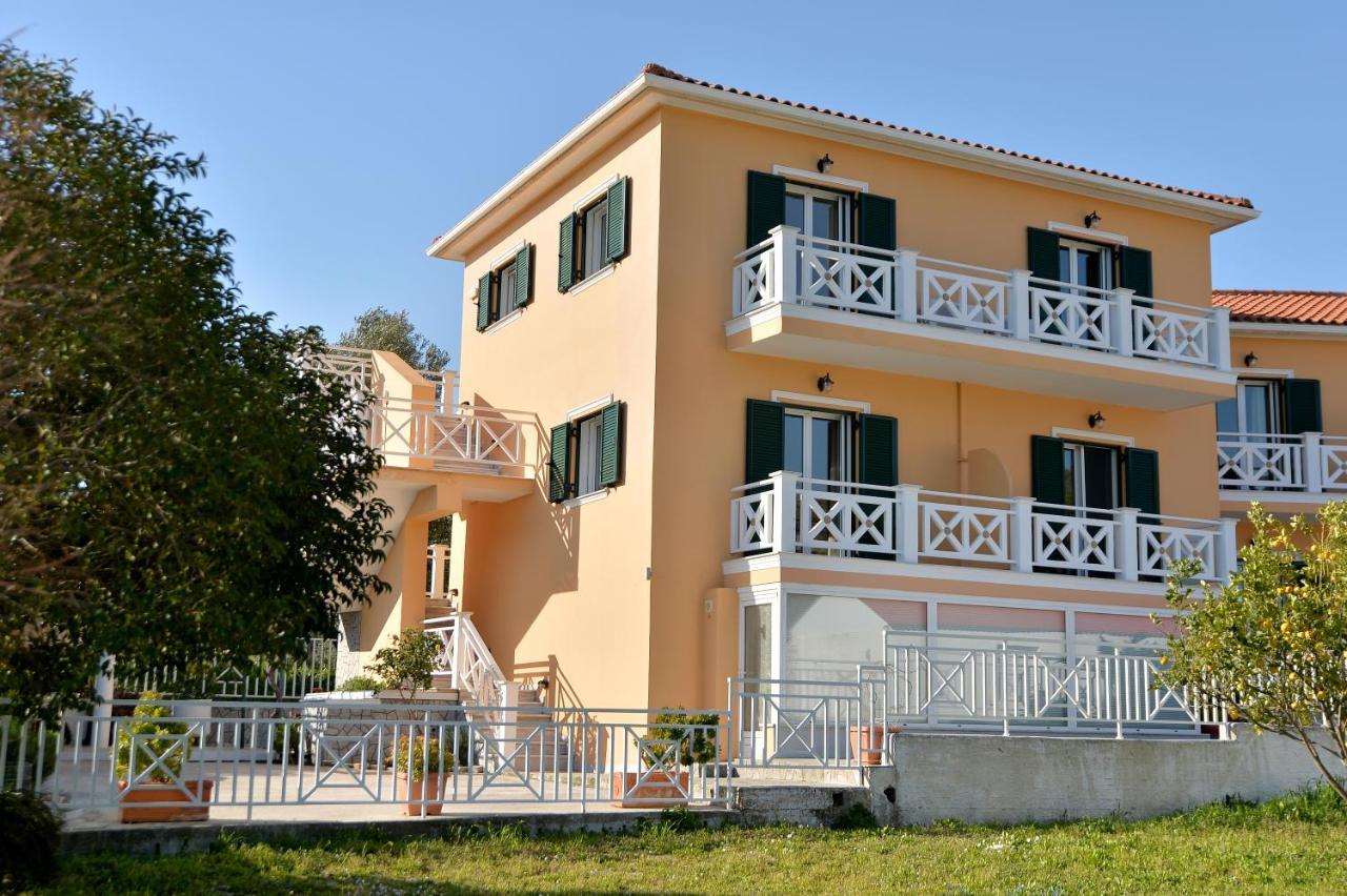 ליקסורי Villa Reverenza מראה חיצוני תמונה